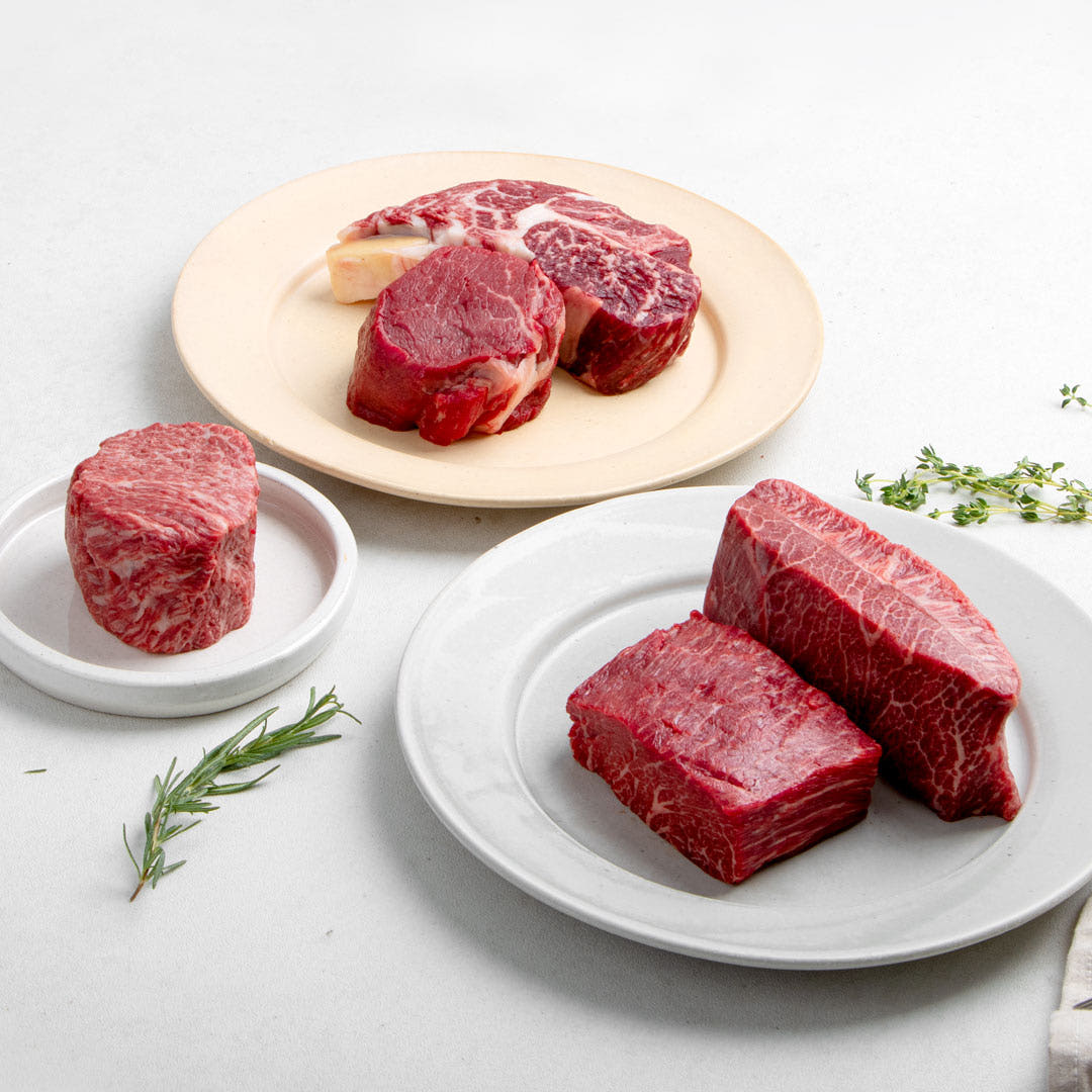 국내산 소고기 스테이크 육우 채끝 꽃등심 부채살 살치 치마살 안심 수입산 우대갈비