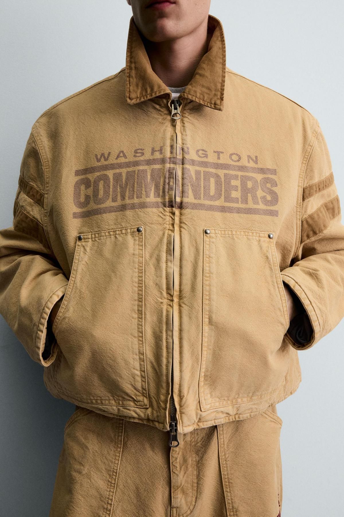 자라 빈티지 워싱 NFL 패치 크롭 재킷 4302/338 CAMEL 이미지 7