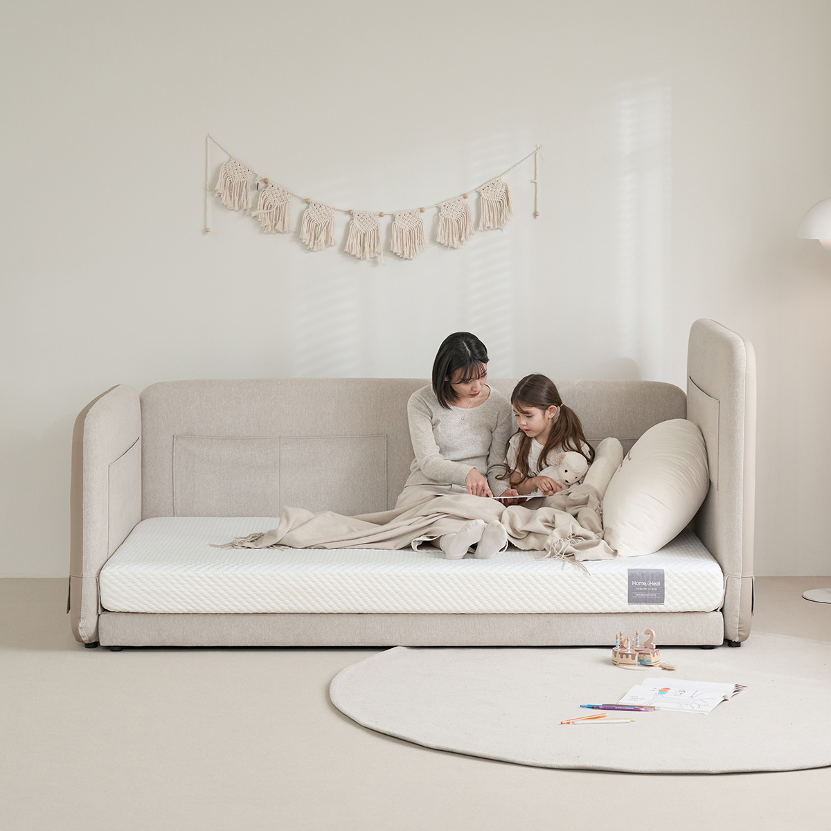 홈앤힐 리버시 데이베드 저상형 아기침대 프레임 SS