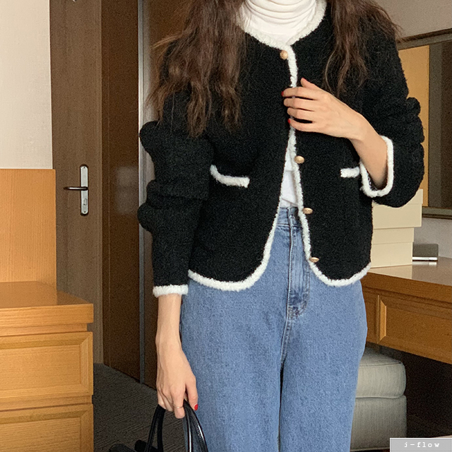 포호 라운드 금장 부클 배색 가디건 3col 가을 겨울 세미 크롭 도톰 포켓 제이플로우 - 상세 이미지 3