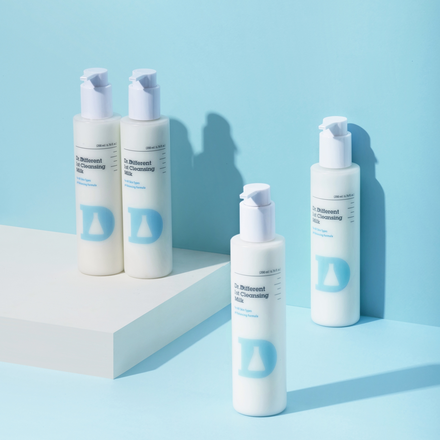 닥터디퍼런트 약산성 퍼스트 클렌징 밀크 200ml(+제로 클렌저 중건성 미니어처 50ml)