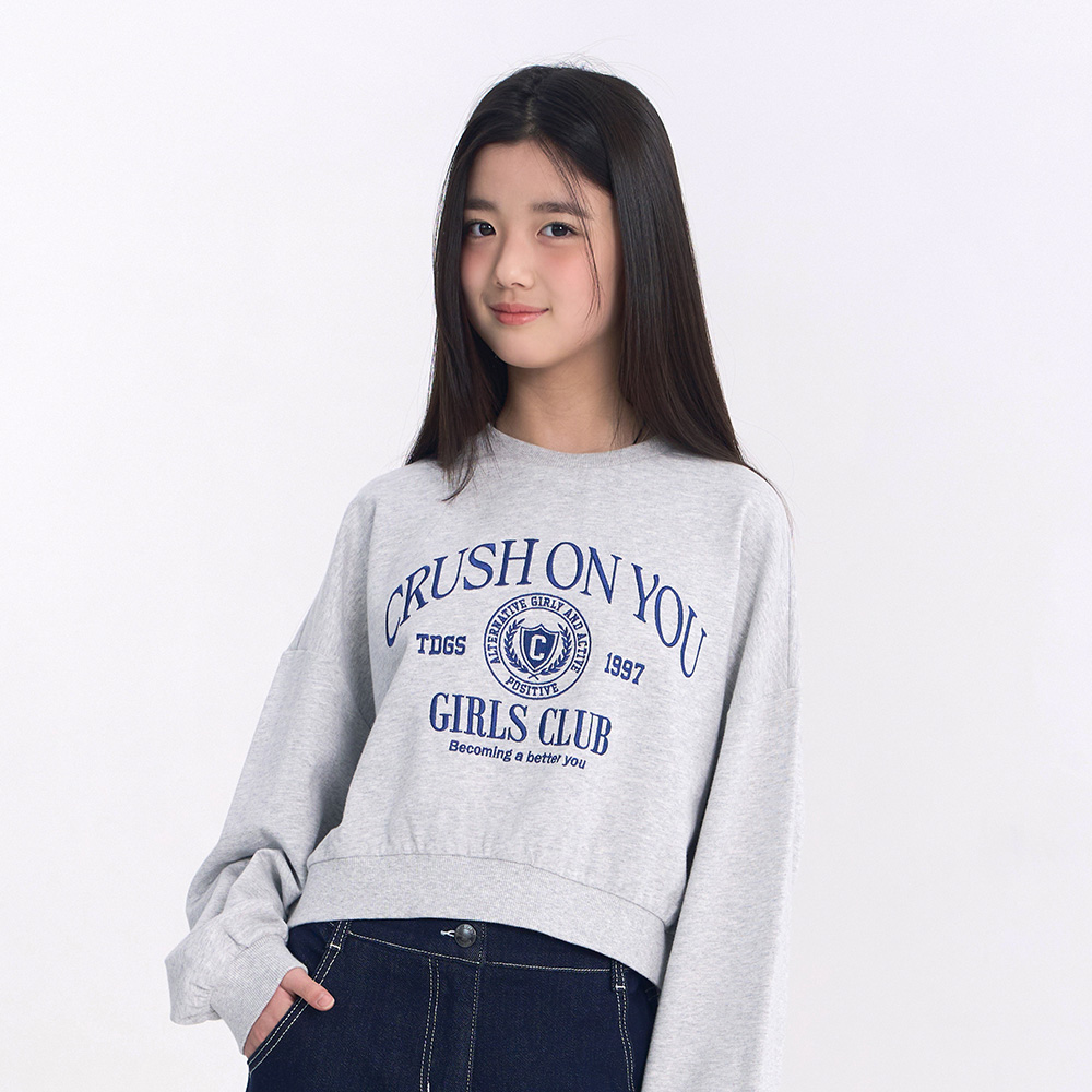 더데이걸 레터 크롭 스웻셔츠 TGMA25F1E - 상세 이미지 2