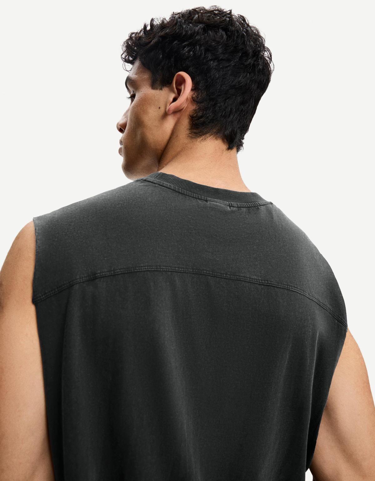 버쉬카 슬리브리스 탑 2822/443 BLACK - 상세 이미지 3