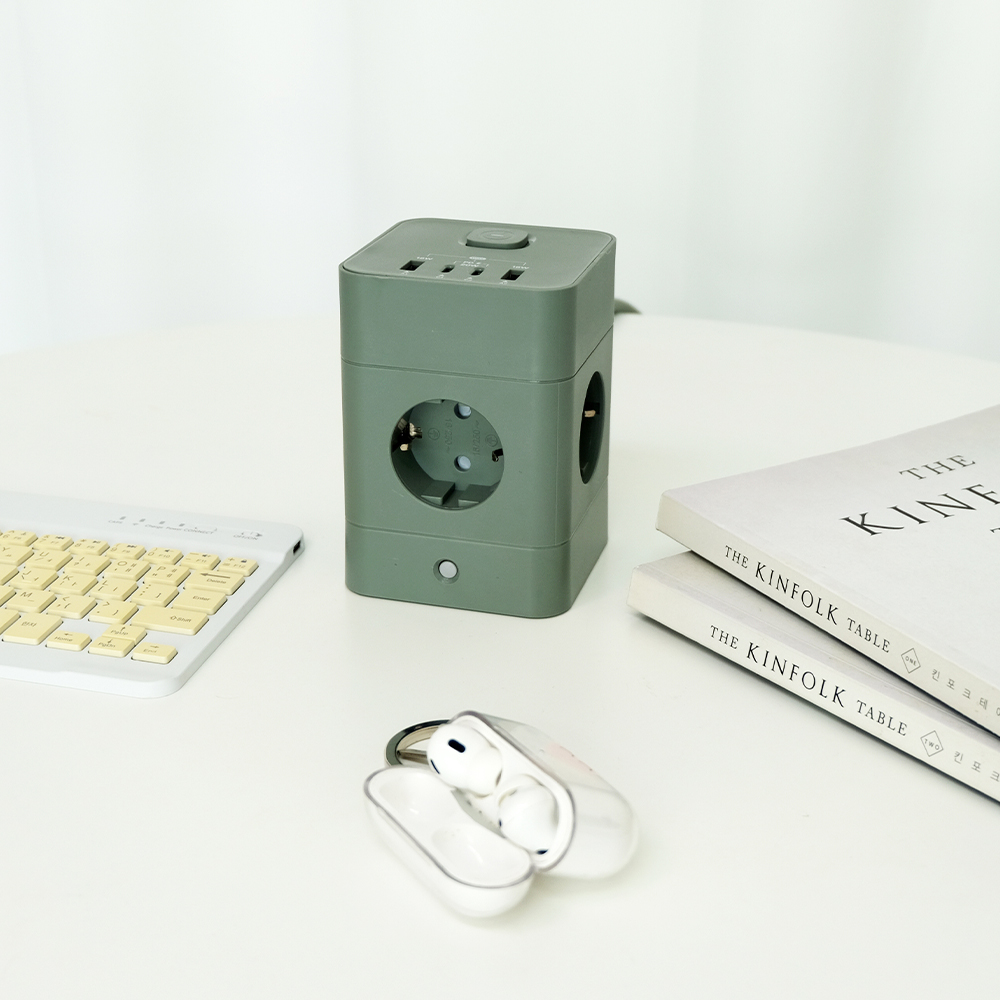 에코너 MT08 수직 타워형 캠핑 디자인 고용량멀티탭 USB C타입 충전기 콘센트