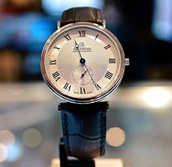 그로바나 벨빌 클래식 화이트 로만 다이얼 가죽 38mm 이미지 6