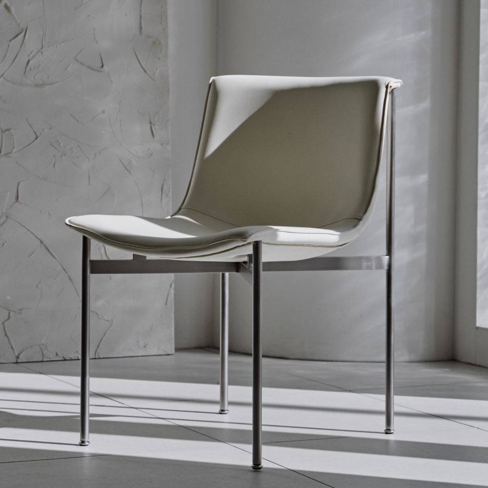 라프 아만 체어 블랙/아이보리 식탁 카페 인테리어 식탁의자