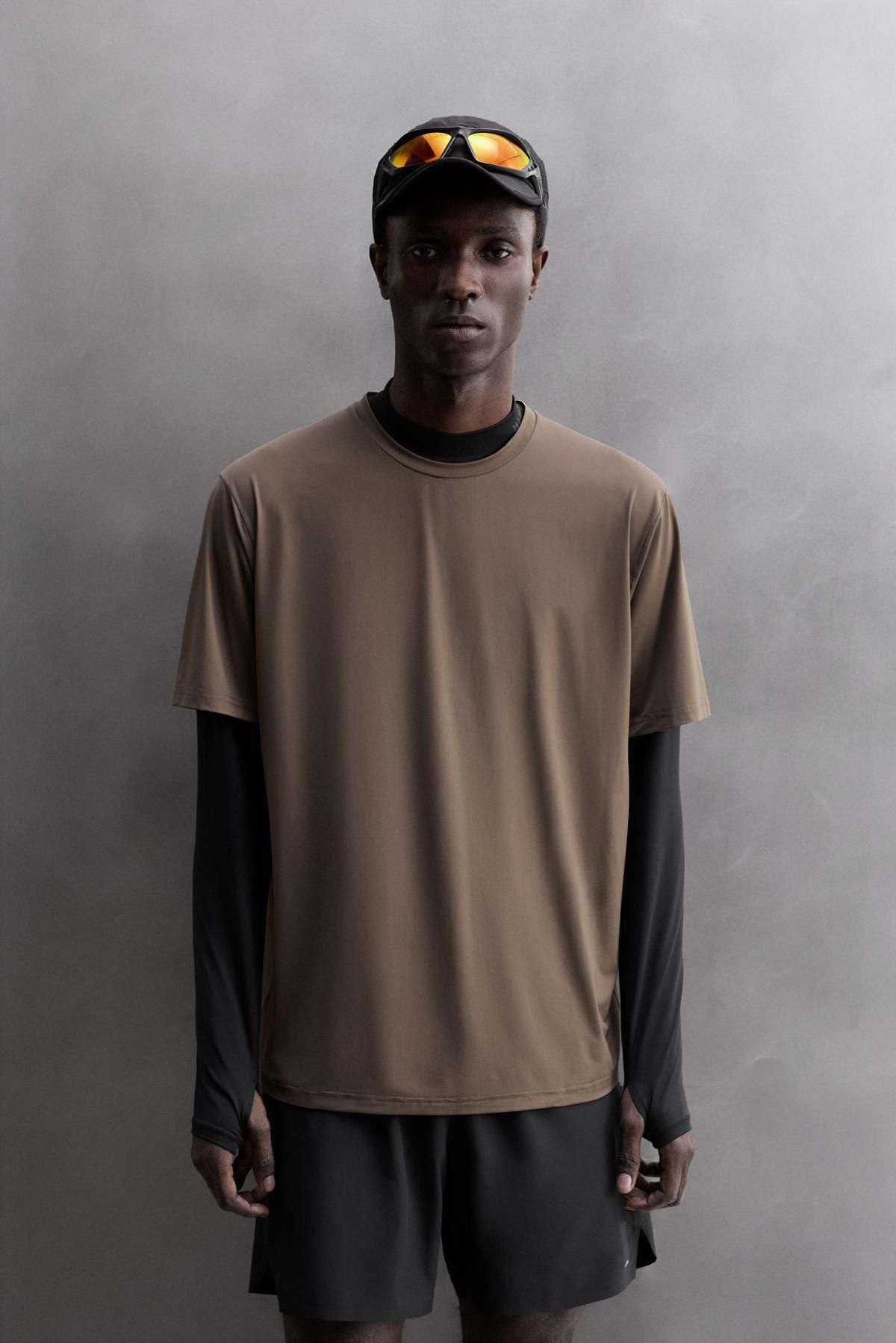 자라 테크니컬 브라운 반팔 러닝 티셔츠 4387/323 DARK BROWN - 상세 이미지 3