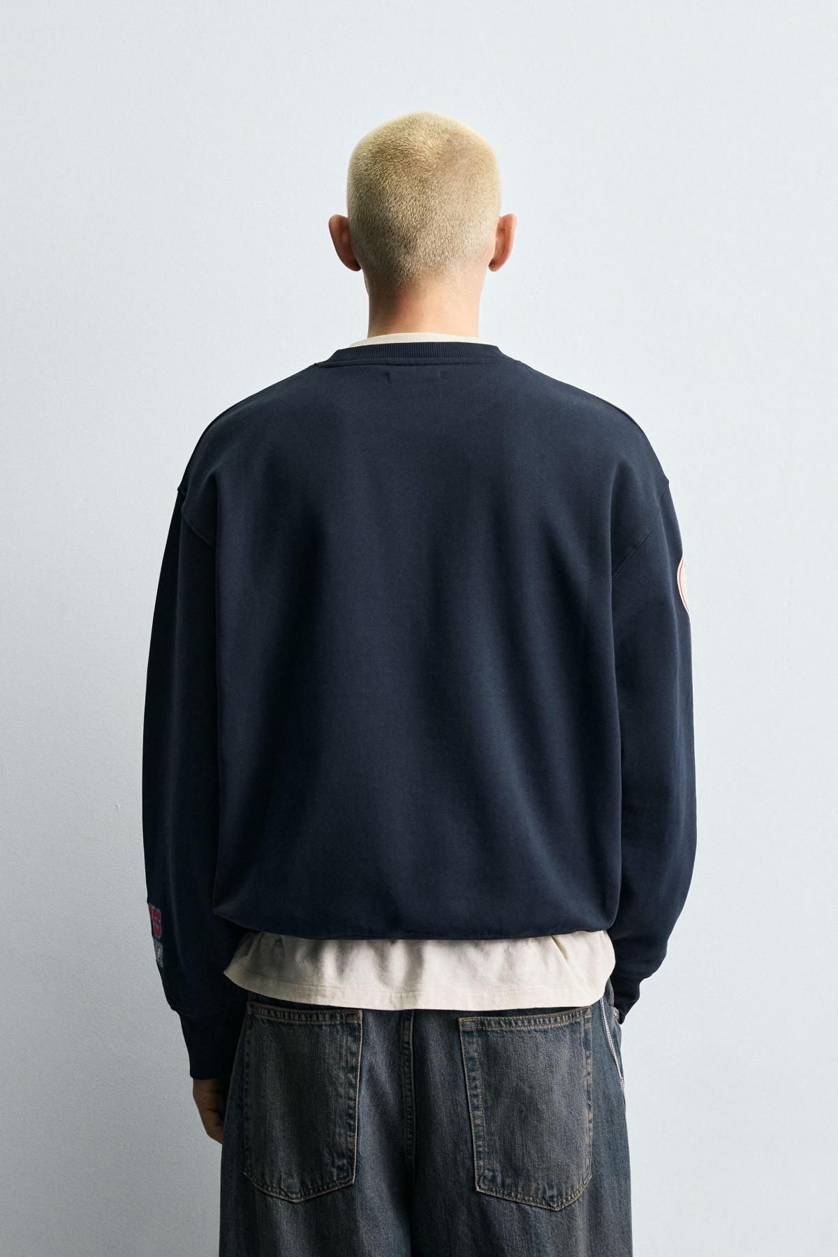 자라 패치 라운드넥 스웨트셔츠 0962/397 NAVY BLUE - 상세 이미지 4