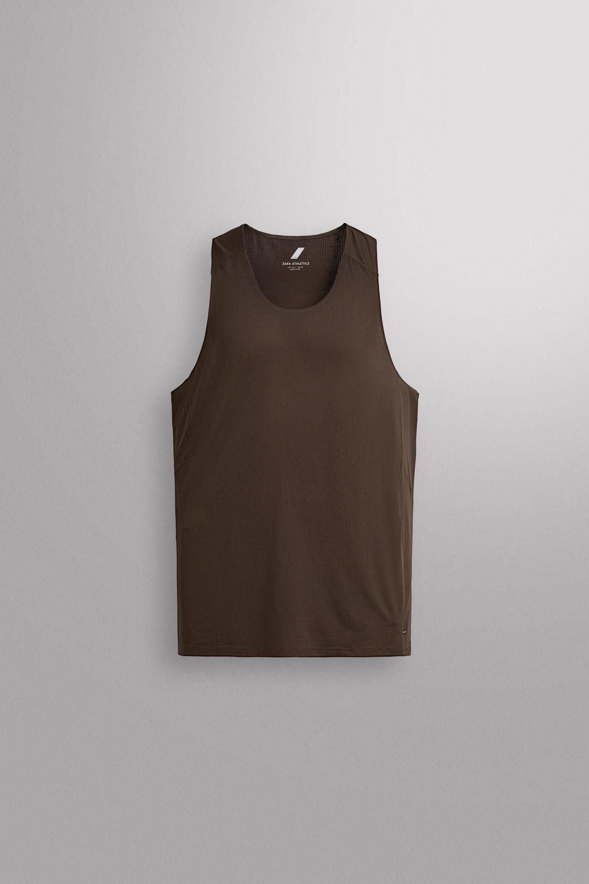 자라 테크니컬 경량 러닝 민소매 탱크탑 4387/325 DARK BROWN - 상품 이미지