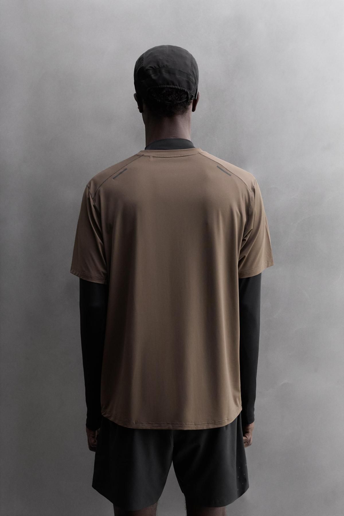 자라 테크니컬 브라운 반팔 러닝 티셔츠 4387/323 DARK BROWN - 상세 이미지 4