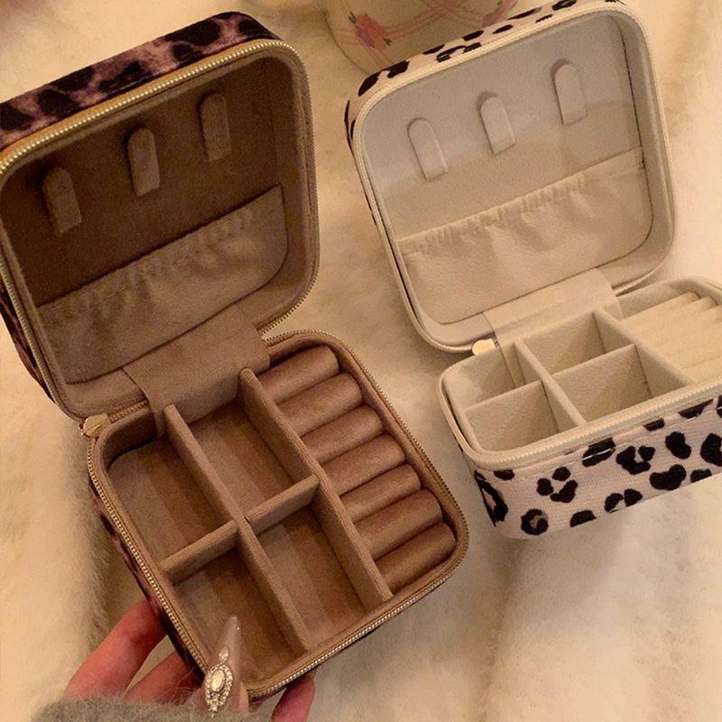 레오파드 보석함 쥬얼리 휴대용 보관함 표범 반지 목걸이 귀걸이 정리함 인테리어 소품 - 상세 이미지 5