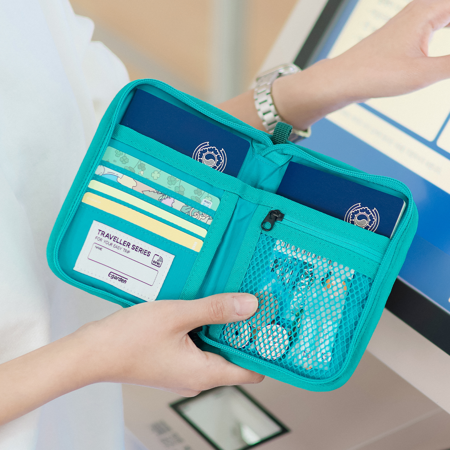 에가든 트래블러 패스포트 소프트 RFID 차단 여행용 지갑 여행 여권 케이스 - 상세 이미지 2