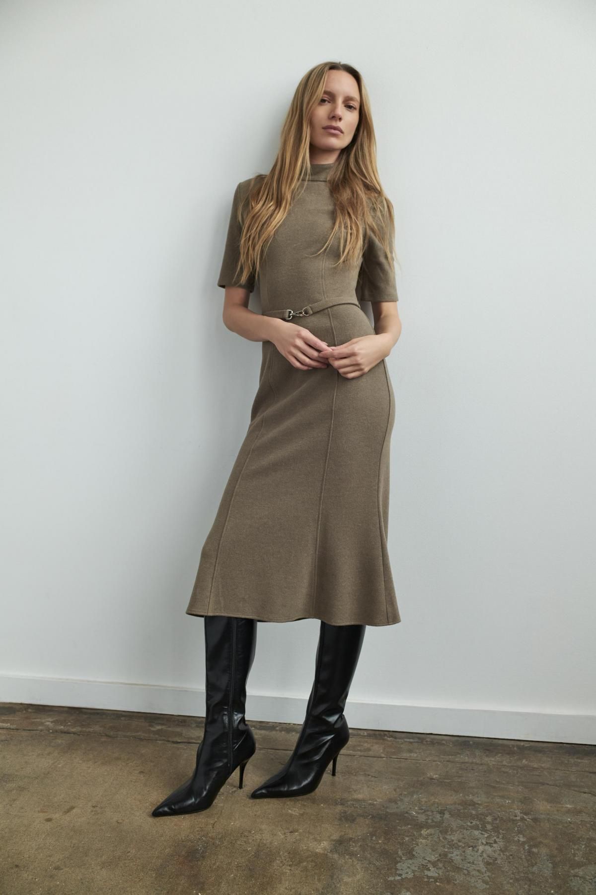 자라 소프트 미디 벨트 하이넥 원피스 0264/462 KHAKI MARL - 상세 이미지 2