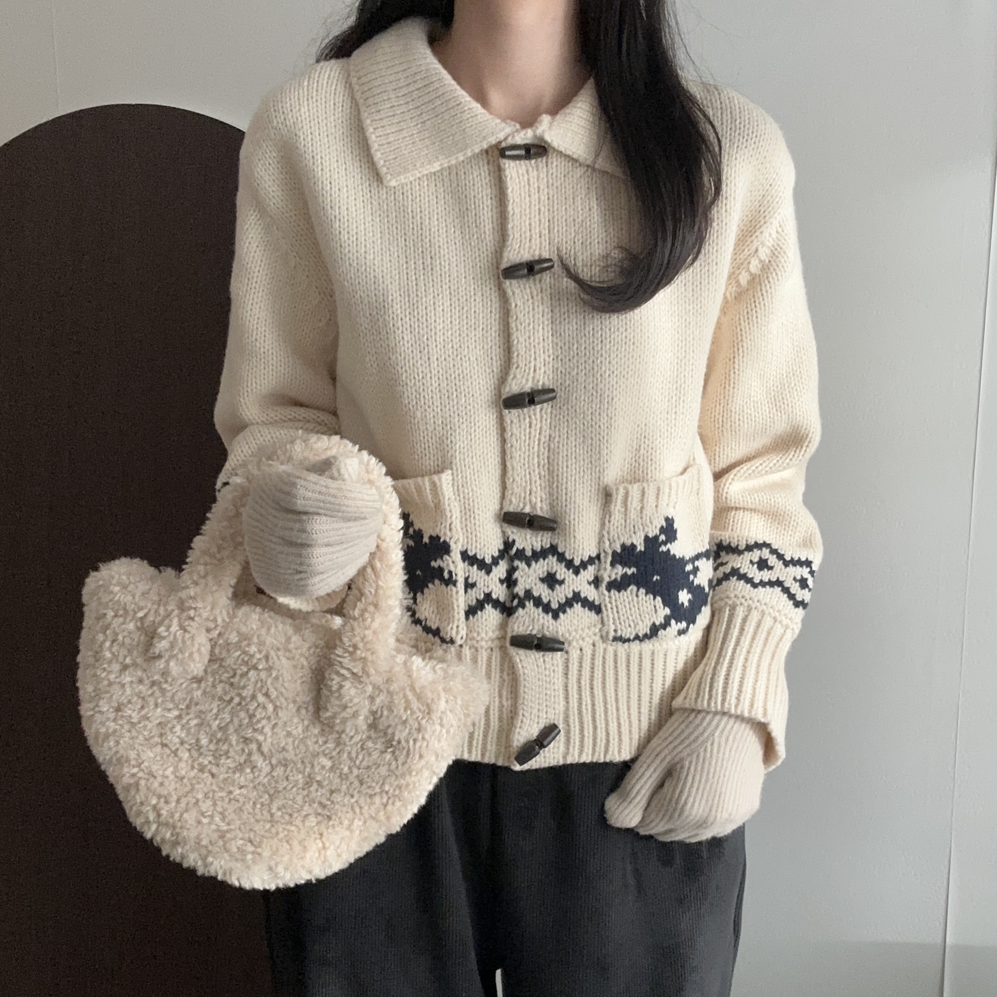 떡볶이가디건 노르딕가디건 - 상품 이미지