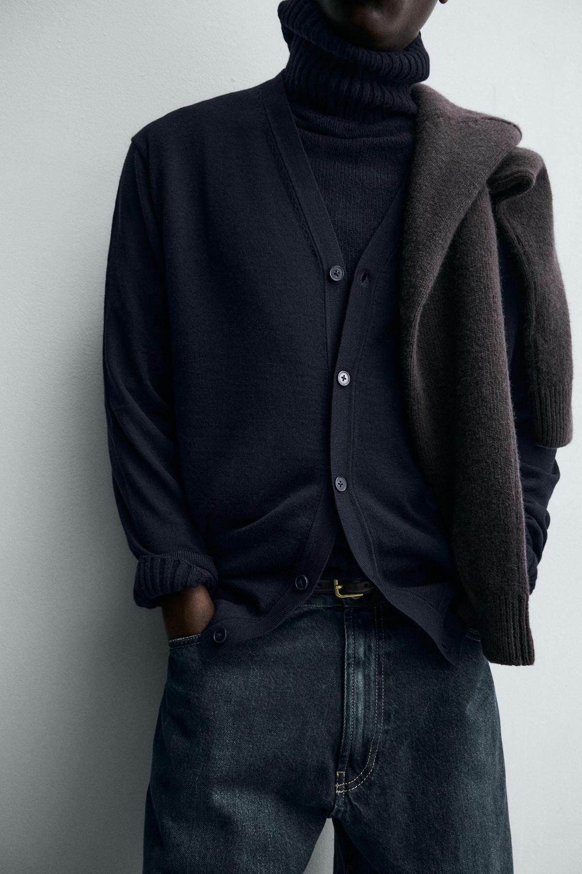 자라 울 라이트 브이넥 가디건 6674/336 DARK NAVY 이미지 7