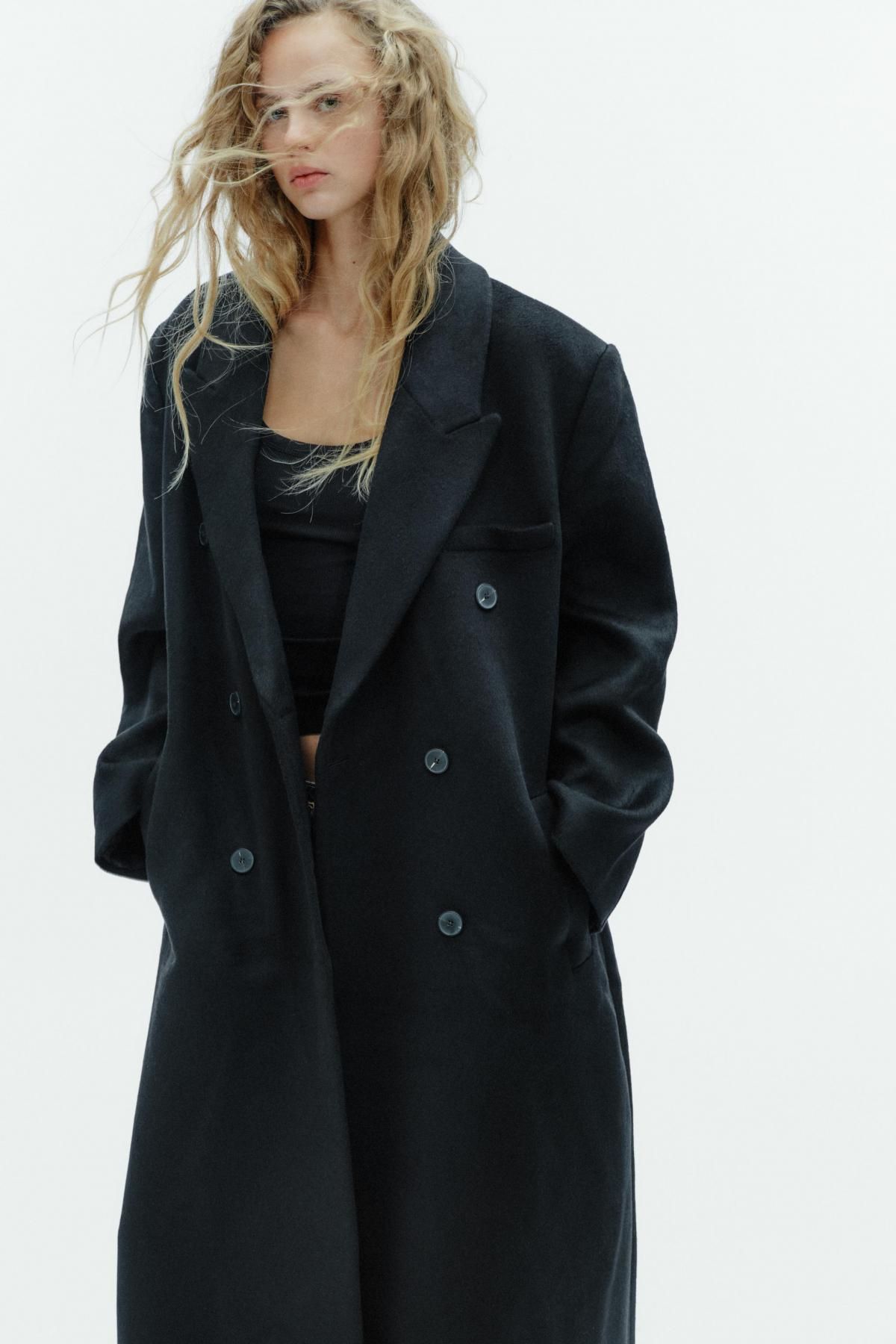 자라 울 블렌드 롱 더블 코트 블랙 1255/708 BLACK - 상세 이미지 4