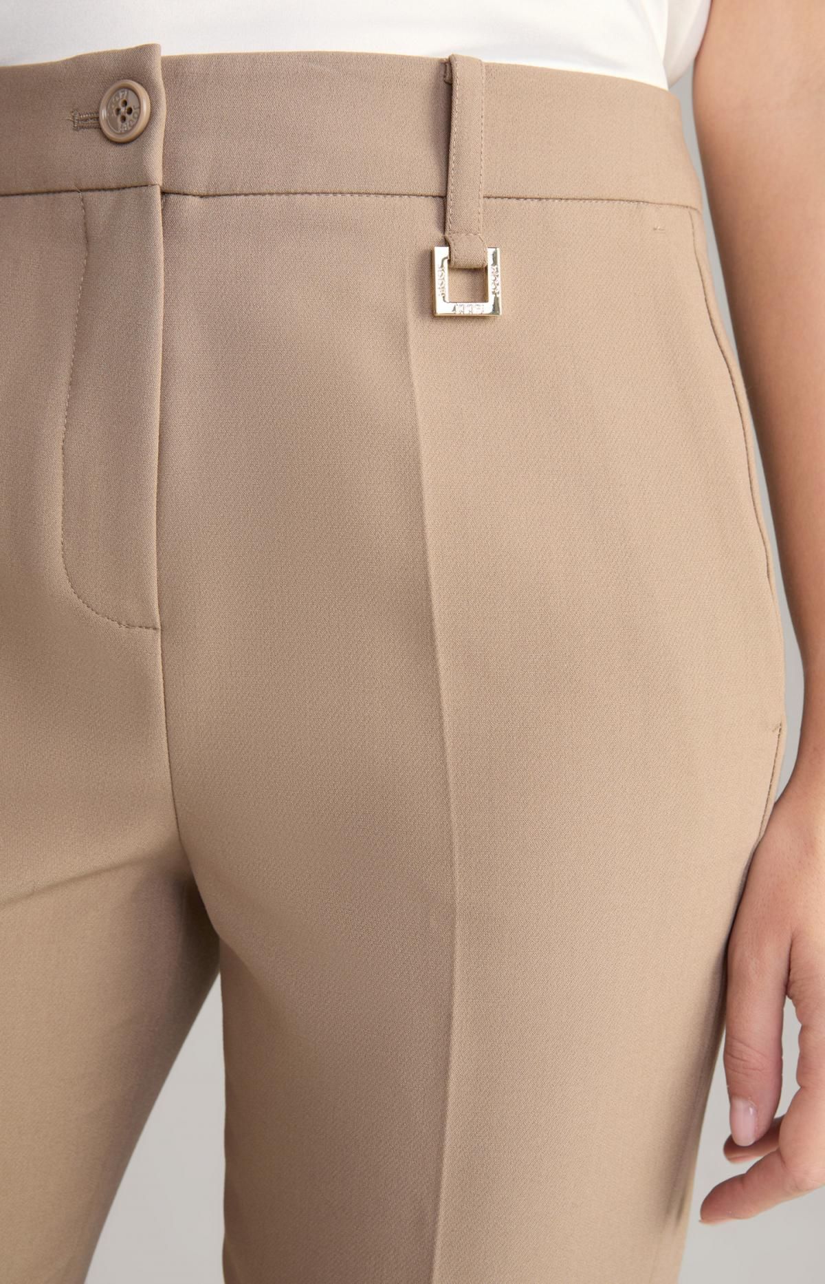 윱 클래식 베이지 테크니컬 스트레치 슬랙스 팬츠 30044066-10017927-252 BEIGE - 상세 이미지 5