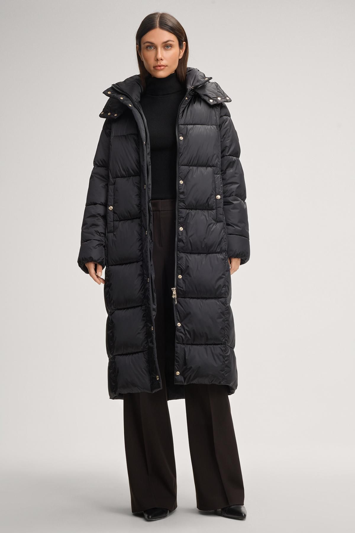 윱 블랙 후드 롱 패딩 코트 30048863-10020265-001 ONE COLOR - 상세 이미지 4