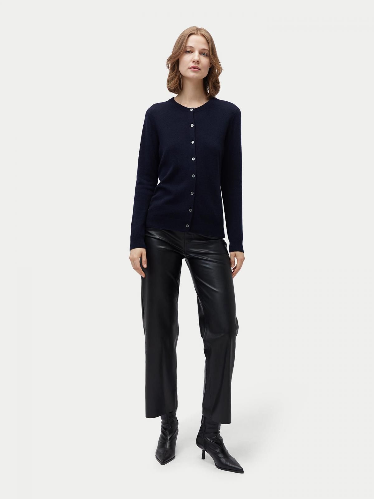 고비캐시미어 프리미엄 캐시미어 라운드넥 버튼 가디건 KW021011-1574S0000-005D NAVY BLAZER - 상세 이미지 3