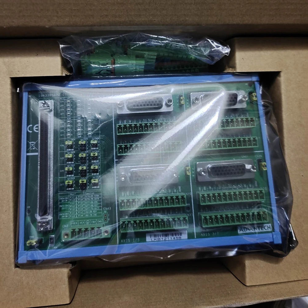 ADVANTECH ADAM-3956 A1 B1 01-3 100핀 SCSI DIN 레일 배선 보드용