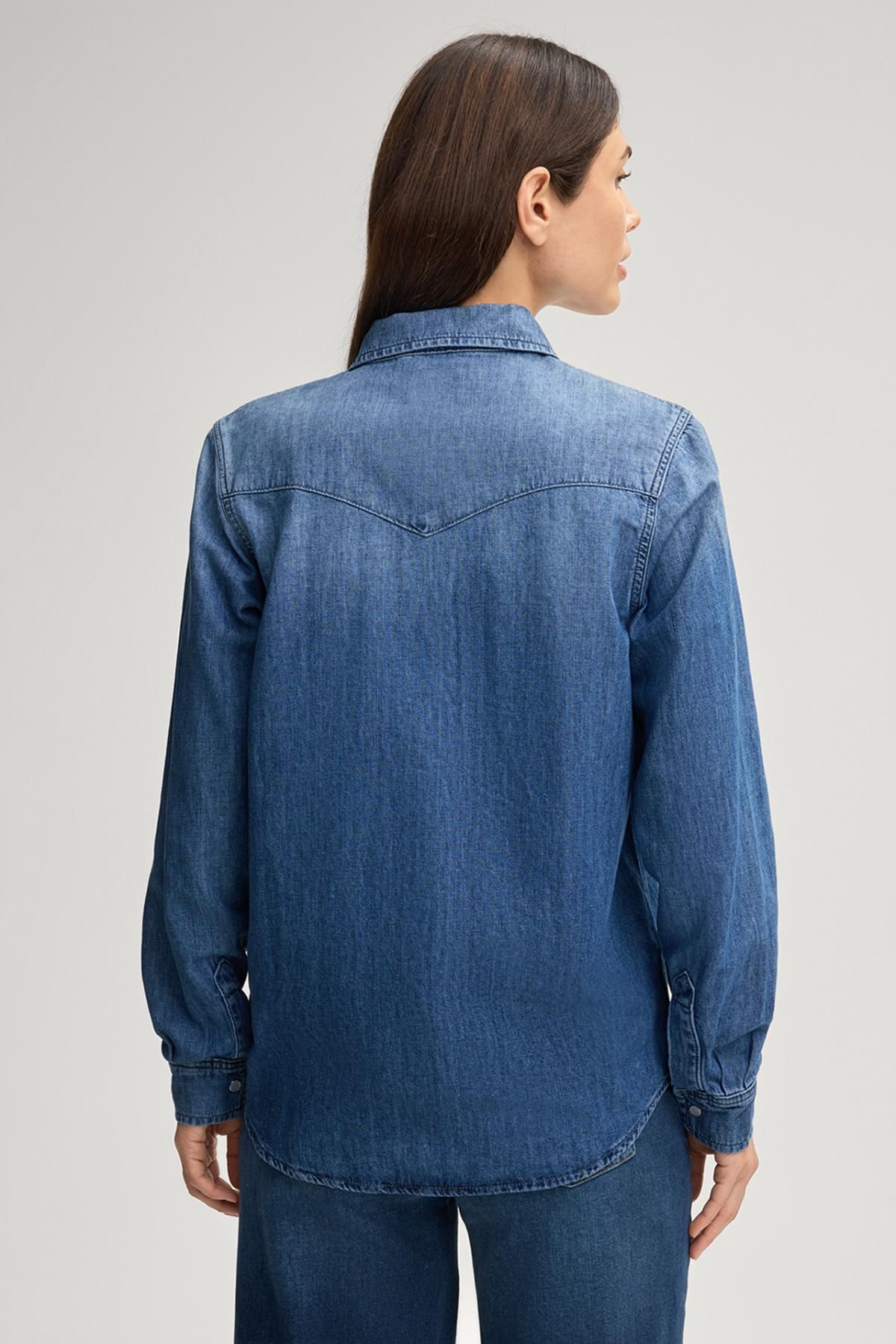 윱 클래식 루즈핏 데님 블라우스 30048694-10020618-423 ONE COLOR - 상세 이미지 4