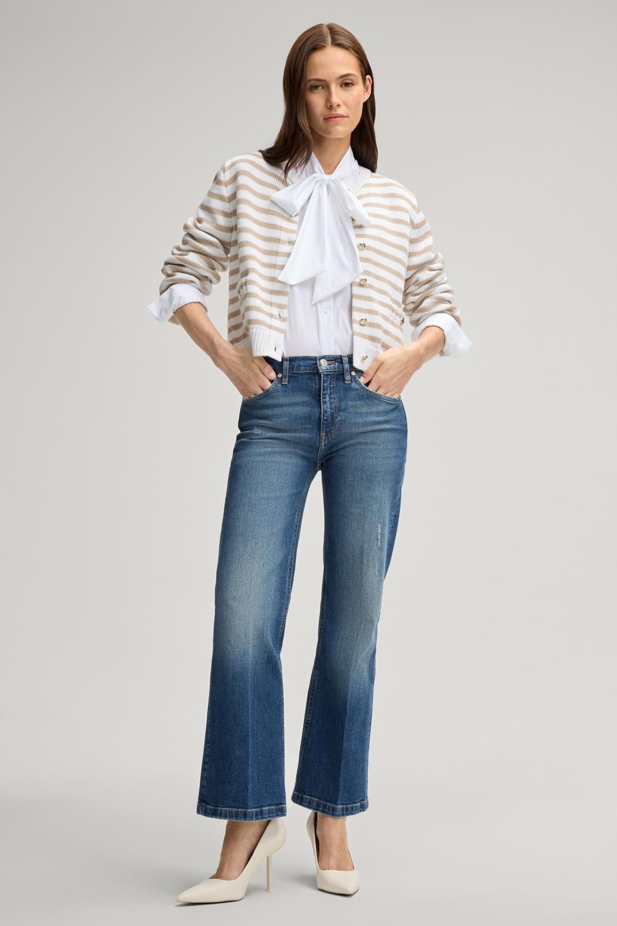 윱 스트라이프 라운드넥 니트 카디건 30047636-10019802-231 BEIGE/WEISS GESTREIFT - 상세 이미지 3