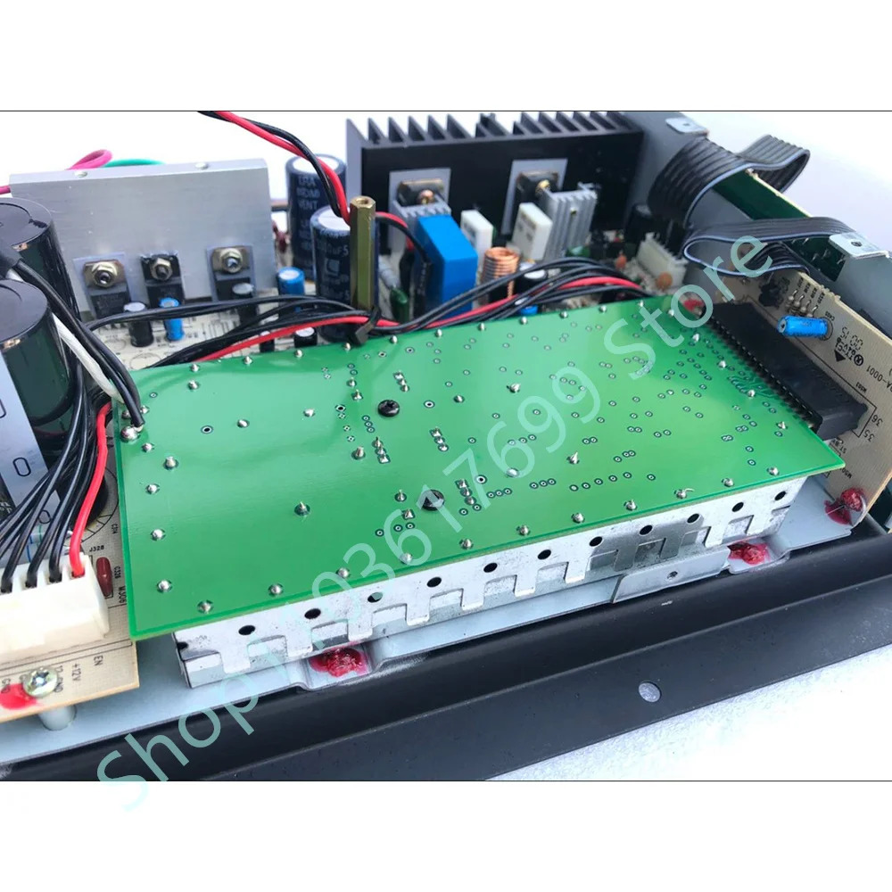 Celestion Amplificatore Di Frequenza Attivo a Due Divisioni Da 12 Pollici Dimensioni Esterne 21x42C