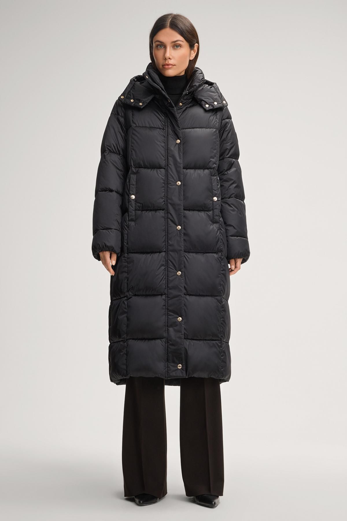 윱 블랙 후드 롱 패딩 코트 30048863-10020265-001 ONE COLOR - 상세 이미지 2