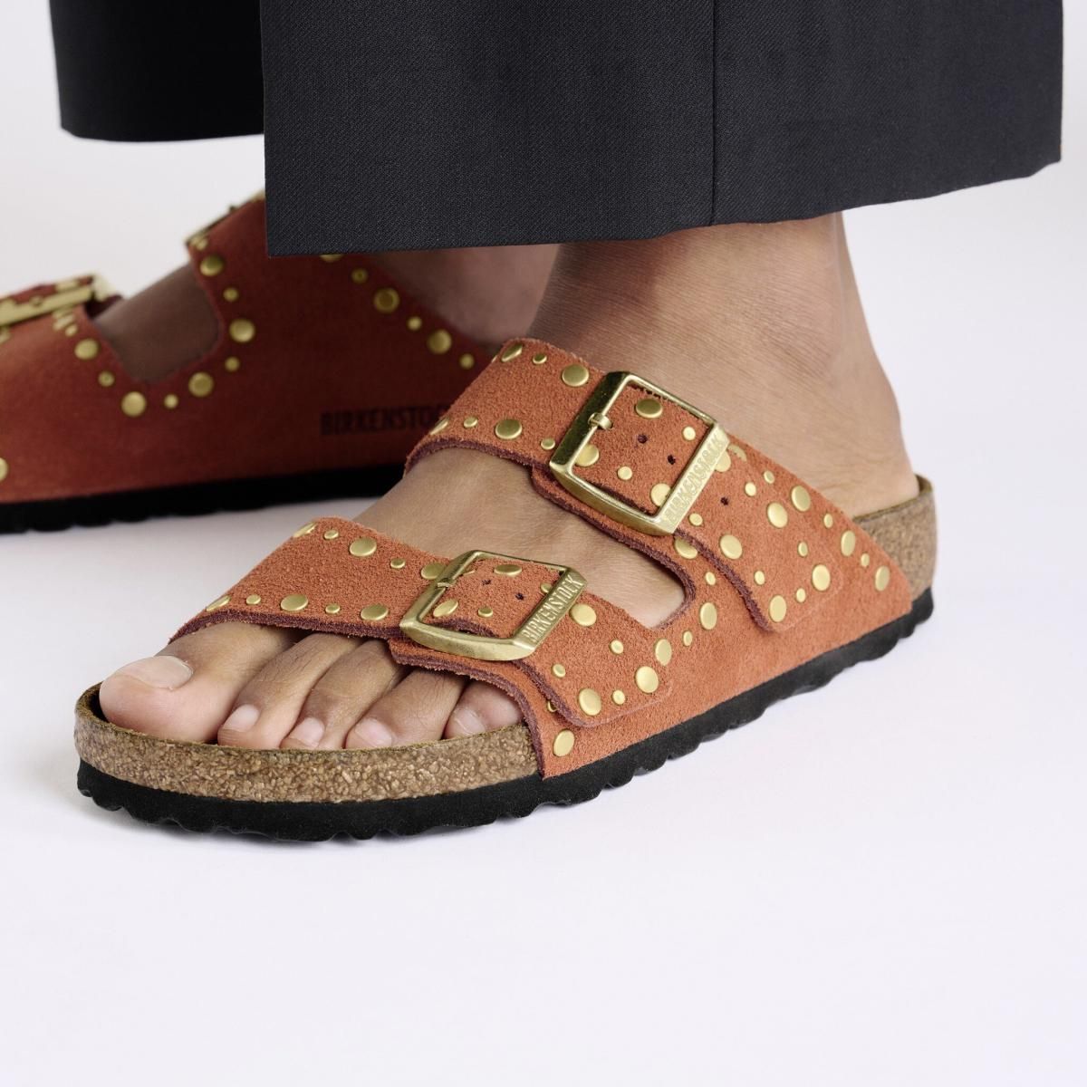버켄스탁 스웨이드 리벳 스트랩 샌들 Arizona 1029501/1029513 DARK RUST - 상세 이미지 4