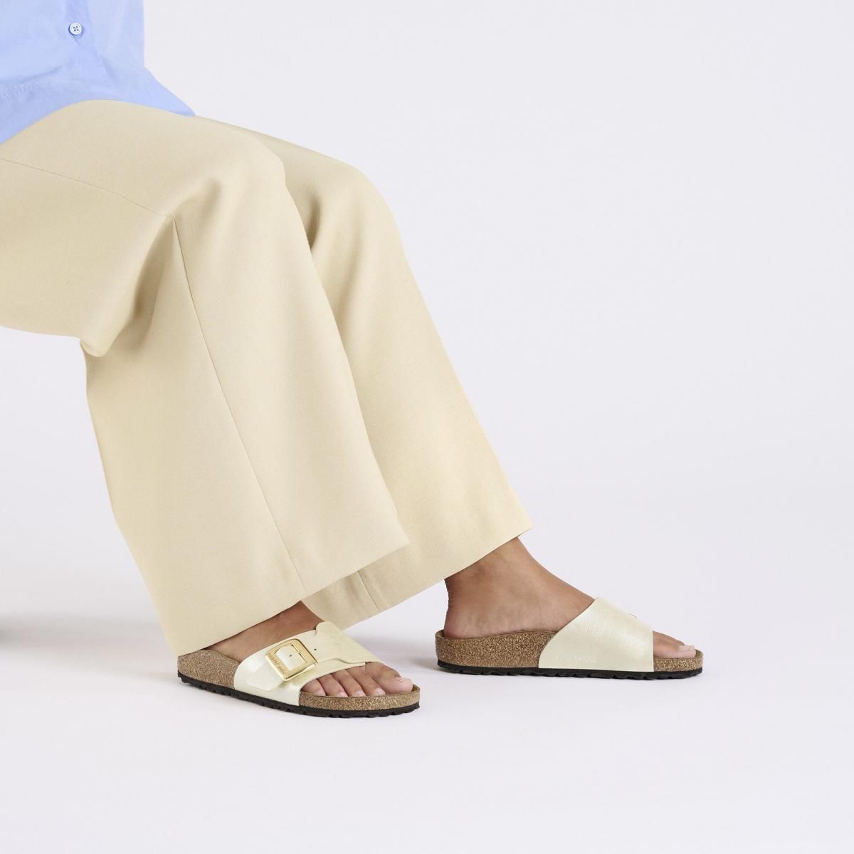 버켄스탁 쿠션 버클 시크 BirkoFlor 슬라이드 샌들 1029382/1029393 GRACEFUL PEARL WHITE - 상세 이미지 3