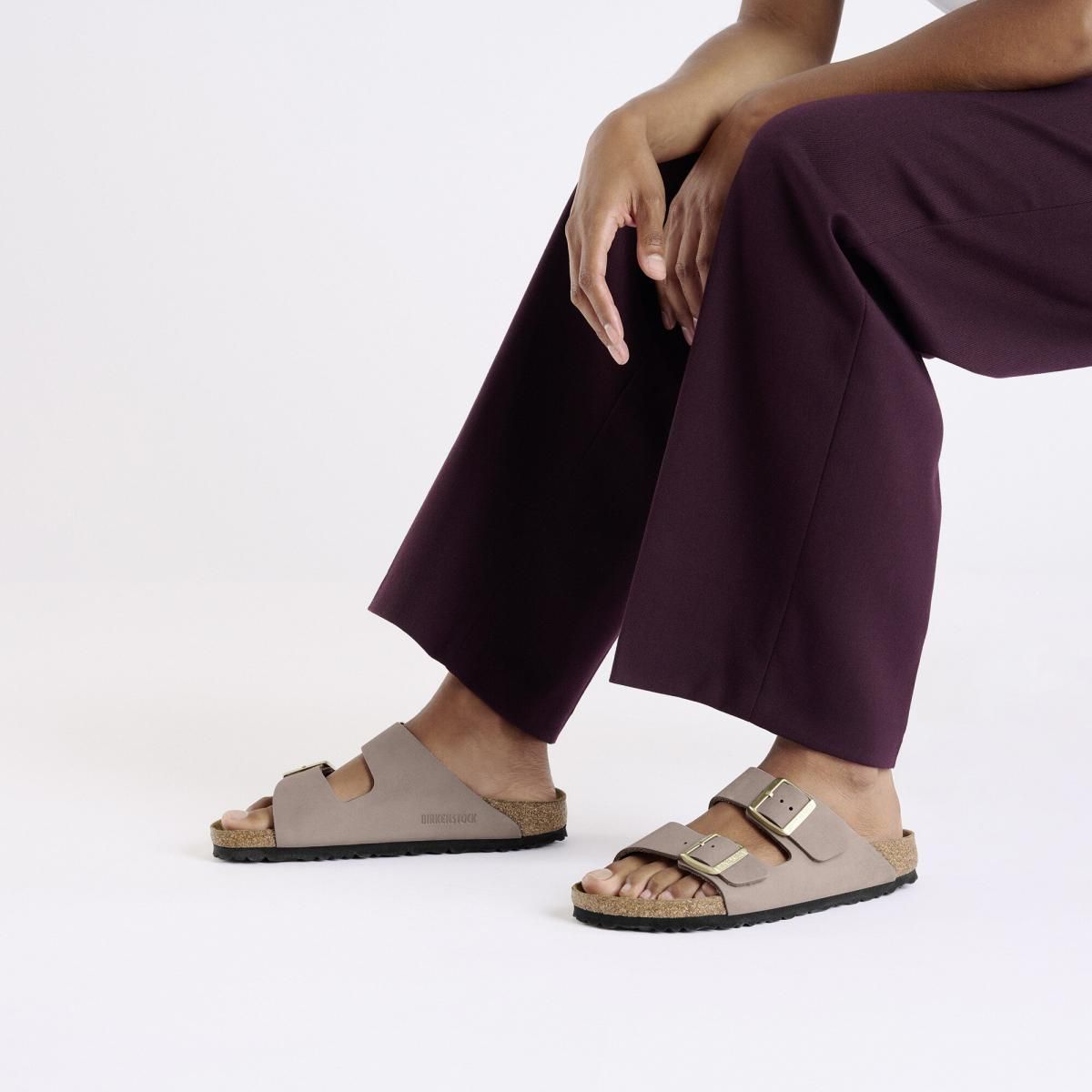 버켄스탁 남녀공용 컴포트 누벅 스트랩 샌들 Arizona 1029407/1029428 FADED PURPLE - 상세 이미지 3
