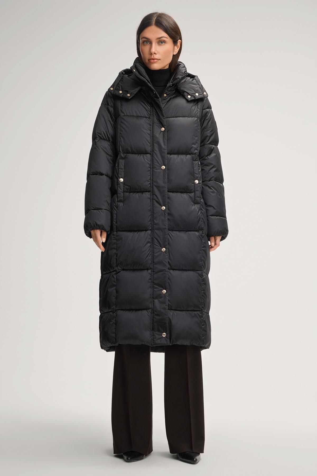 윱 블랙 후드 롱 패딩 코트 30048863-10020265-001 ONE COLOR - 상세 이미지 3