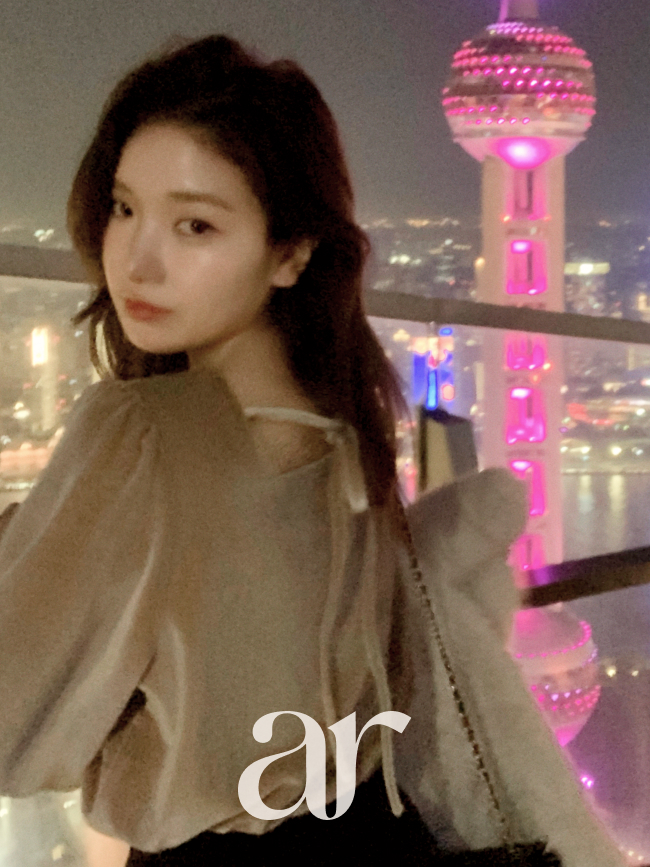 [자체제작] (MADE연말룩) 백리본 스퀘어넥 벨벳 긴팔 블라우스 bs8500 - 상세 이미지 2