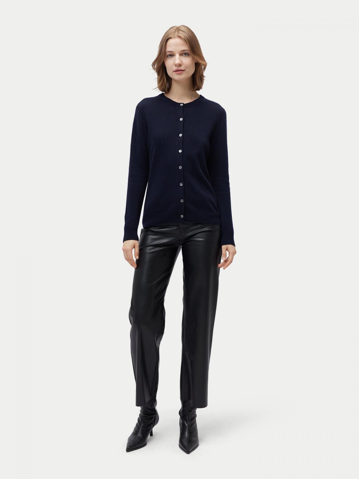 고비캐시미어 프리미엄 캐시미어 라운드넥 버튼 가디건 KW021011-1574S0000-005D NAVY BLAZER - 상세 이미지 2