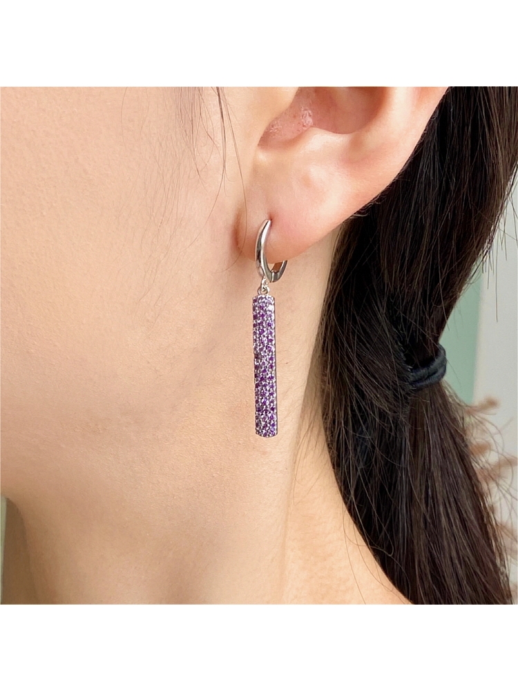 [Color Cubic] 모노그래프 파이퍼 여성 주얼리 큐빅 원터치 바 핑크 블루 데일리 귀걸이 Purple - 상품 이미지