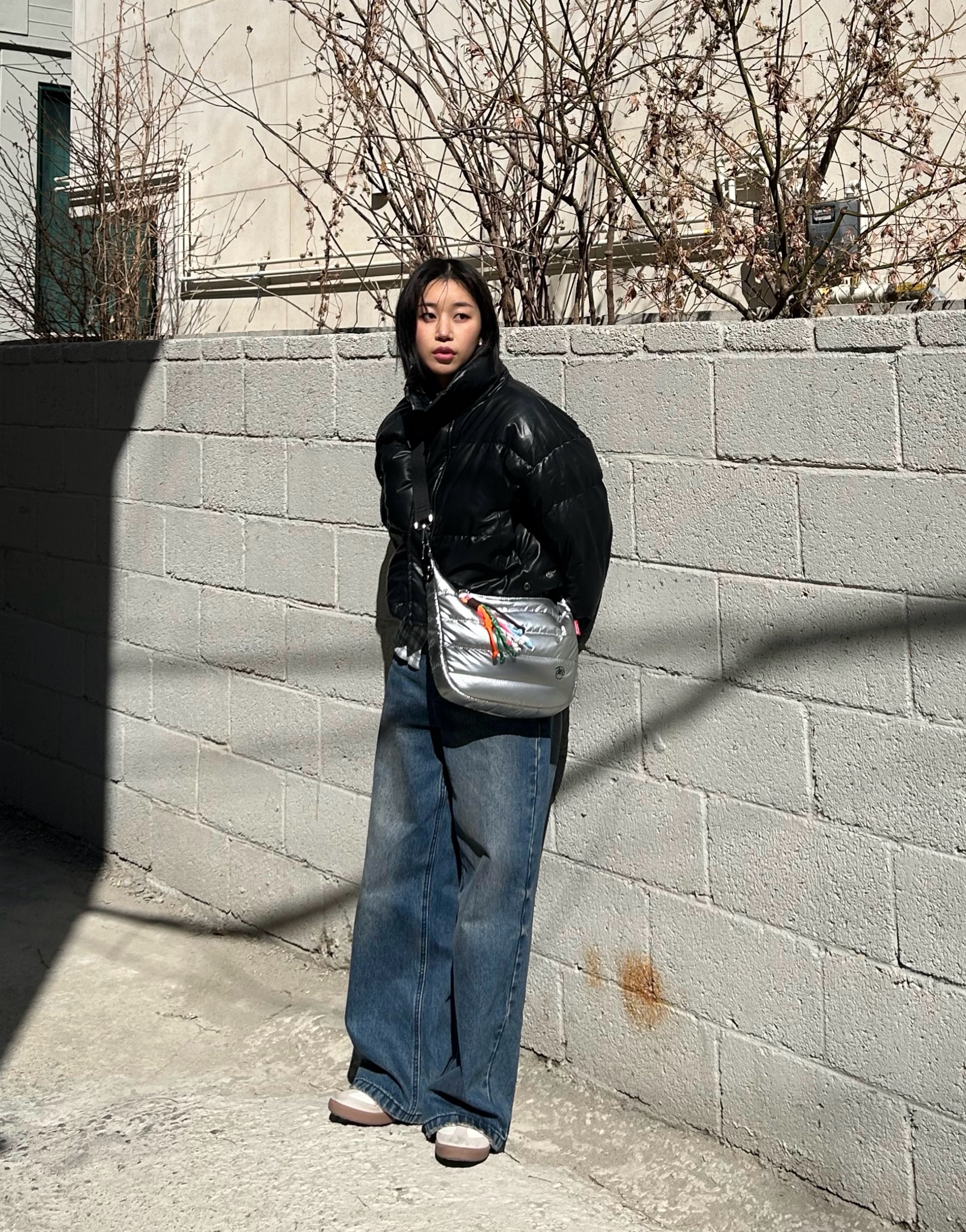 말랑백 패딩 크로스백 여행용 퀼팅 유럽여행가방 핸드폰 가벼운 반달 슬링백 해외 미니 겨울