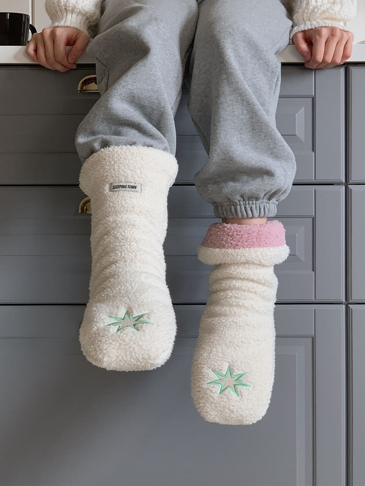 [슬리핑타운] Good Night Foot Warmer Ivory 따뜻한 겨울수면양말 커플수면양말 : SLEEPING TOWN
