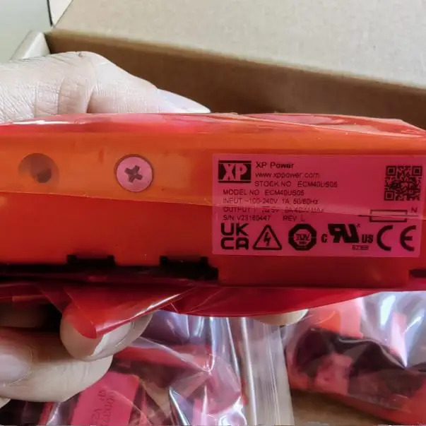 XP POWER ECM40US05 AC/DC DC 전원공급장치 모듈 ITE40W5V