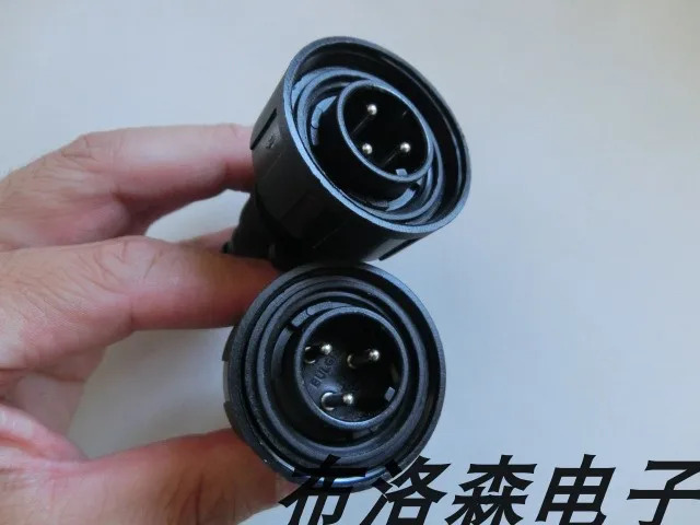 BULGIN PX0731/P 원형 커넥터 케이블 설치 3P 핀 플매트 카펫 러그 나사 잠금 와이어