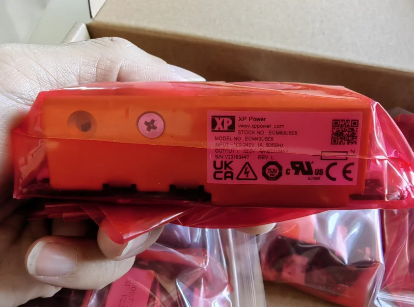 XP POWER ECM40US05 AC/DC DC 전원공급장치 모듈 ITE40W5V