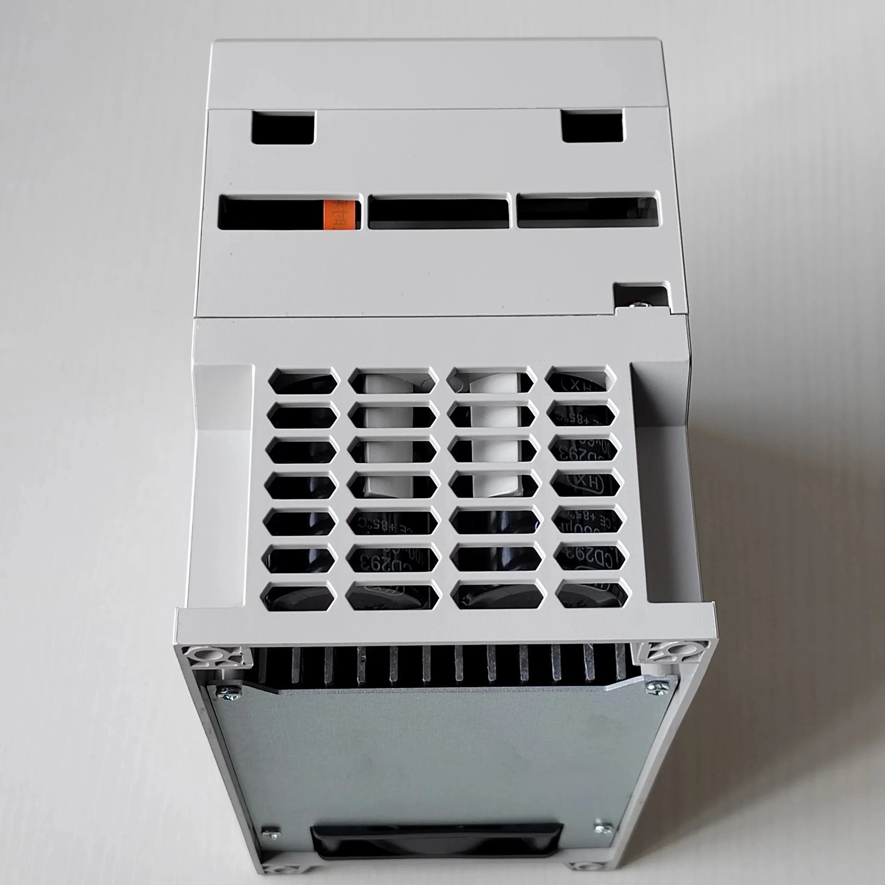 ENC Yineng 주파수 변환기 ENA100-4T0022H/0037LB 3상 380V 모터 속도조절기 5.5 11KW