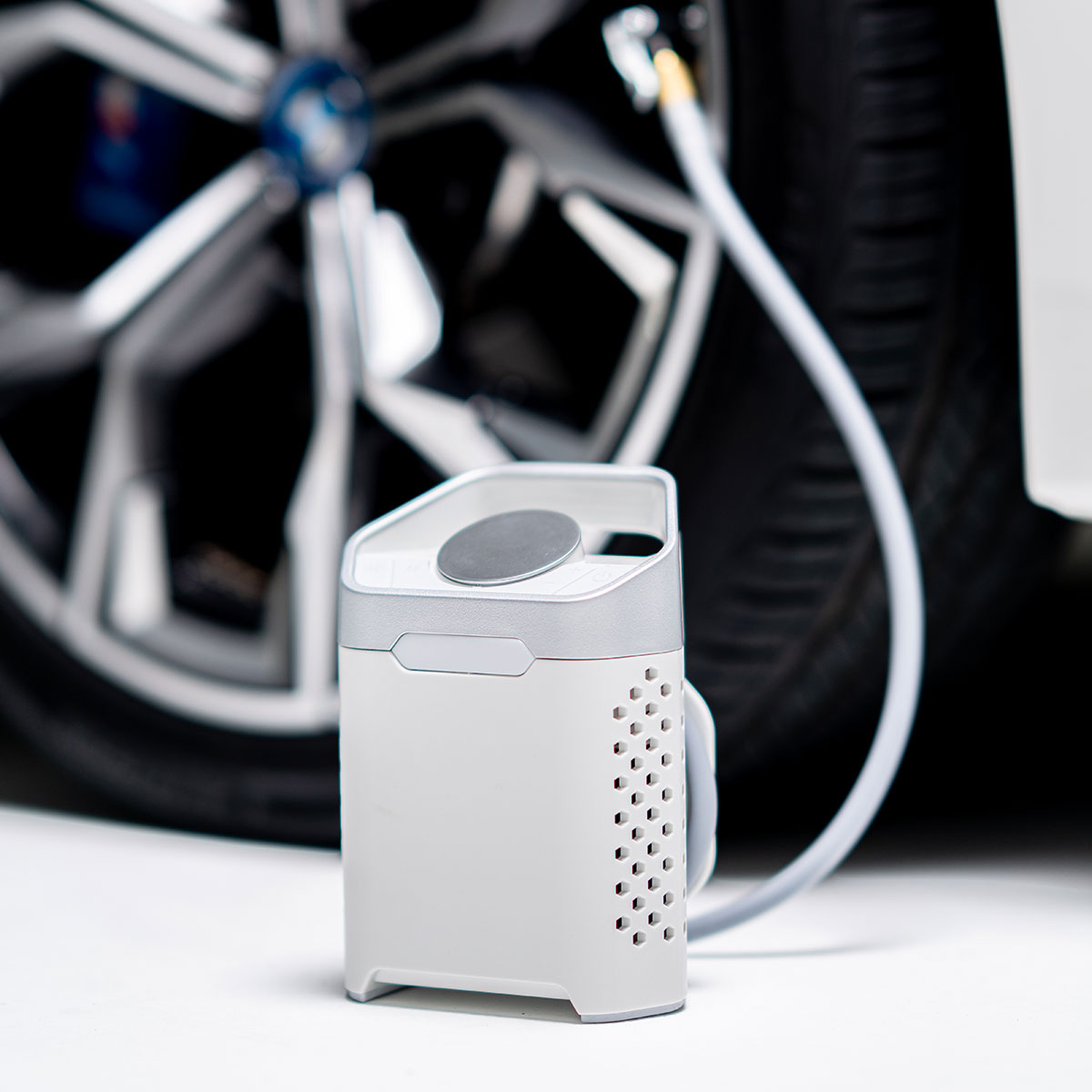 메이튼 타이어 공기압 공기 주입기 자동차 휴대용 바람 체크 탱커블 A0