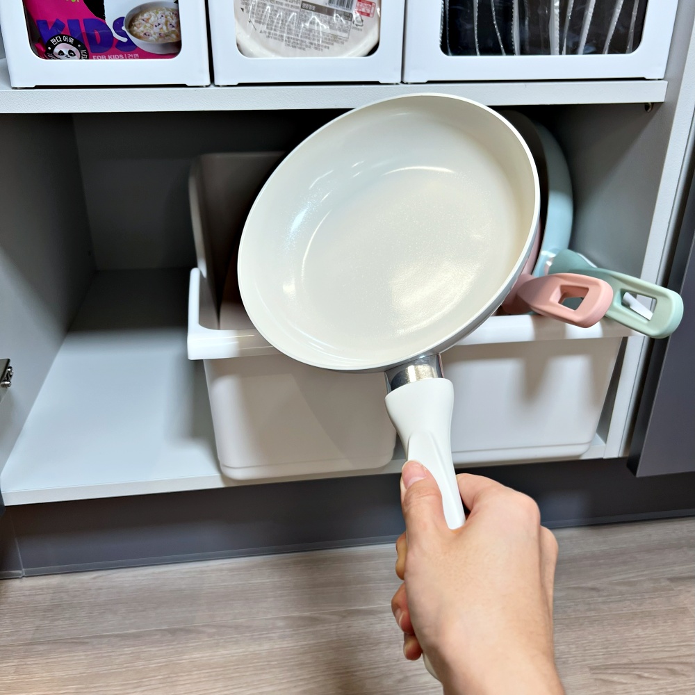 주방 슬라이딩 후라이팬 정리대 냄비 뚜껑 수납함 싱크대 정리함 거치대 - 상세 이미지 5