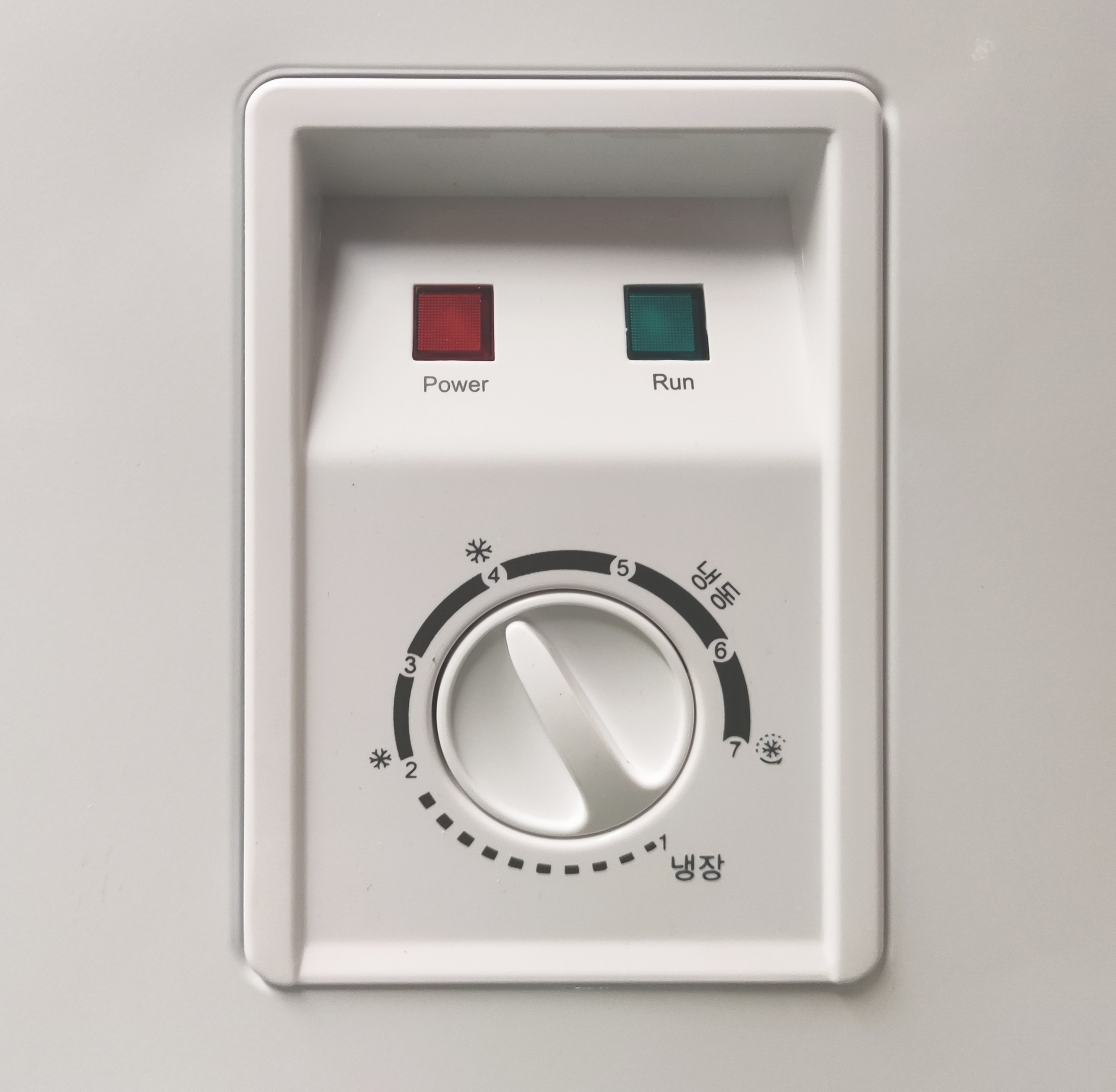 캐리어 소형 다목적 냉장 냉동고 66L 화이트 CCDF66WLM1