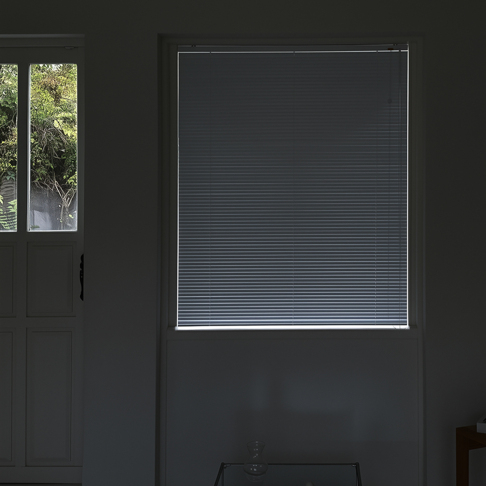 아라크네 알루미늄 블라인드 셔터시스템 투코드 25mm L자 거실 베란다 창문 30x30