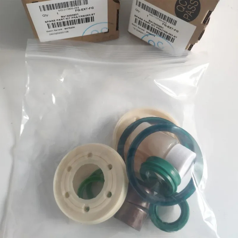 ENTICS 실린더 예비 부품 R440002007 1827009569R413000901