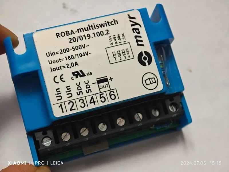 MAYR ROBA 멀티스위치 2.0A 200-500V 8185591 20/019.100.2