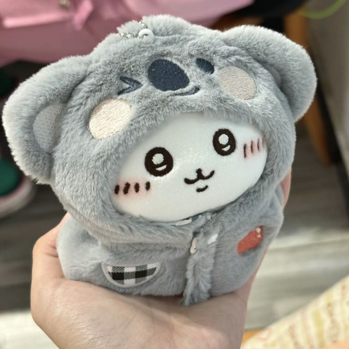 치이카와 코튼 인형 코알라 10cm 키링 우사기 가방 백팩 장식 열쇠고리 키홀더 먼작귀 그레이 코알라 옷 10cm - 상품 이미지