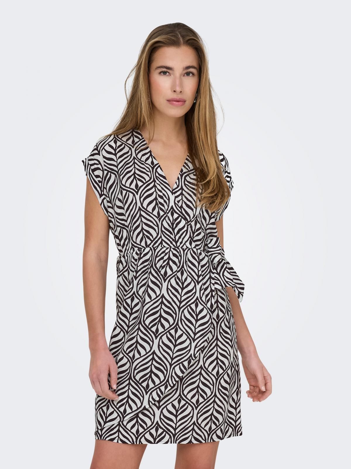 온리 패턴 브이넥 반팔 미니 원피스 15359135_5_1232498 WHITE / BRIGHT WHITE - 상품 이미지