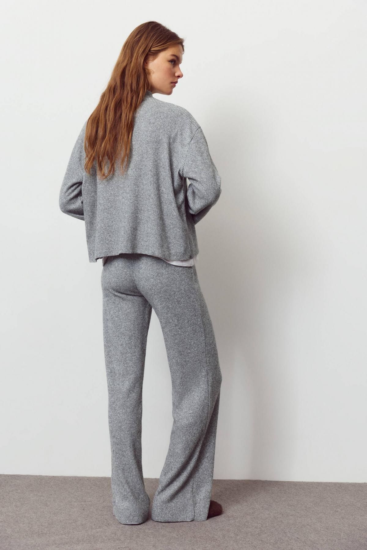 풀앤베어 소프트 니트 긴팔 티셔츠 라이트그레이 3230/305 GREY - 상세 이미지 4